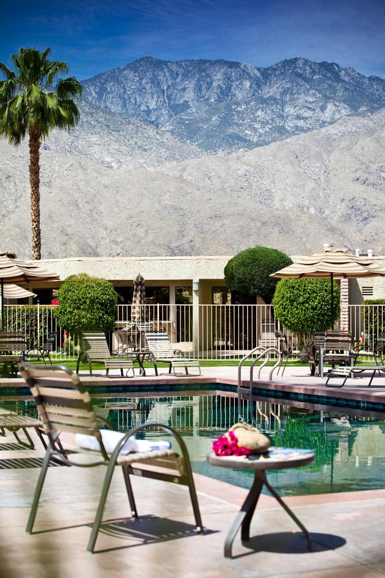 Desert Isle Resort, A Vri Resort Palm Springs Zewnętrze zdjęcie